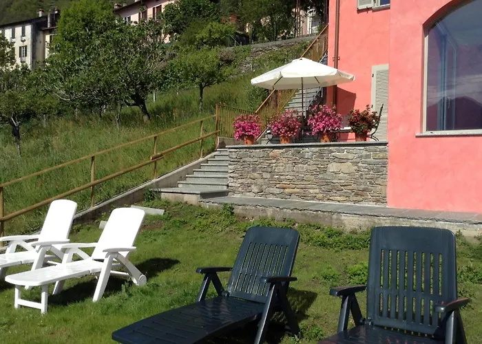 Mit Terrasse Und Tollem See- Und Bergblick By Interhome Apartman *