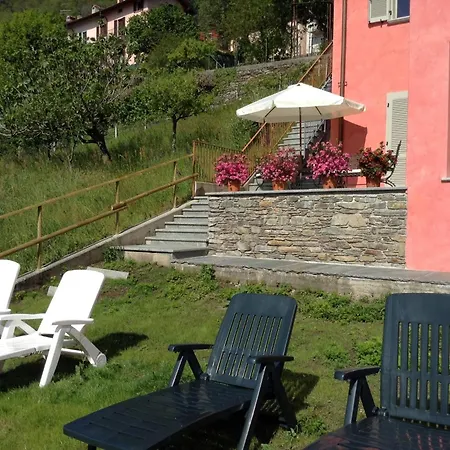 Mit Terrasse Und Tollem See- Und Bergblick By Interhome Lägenhet *